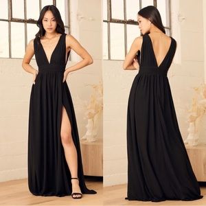 Lulu's Black Plunging V-Neck Maxi Dress with High Slit
